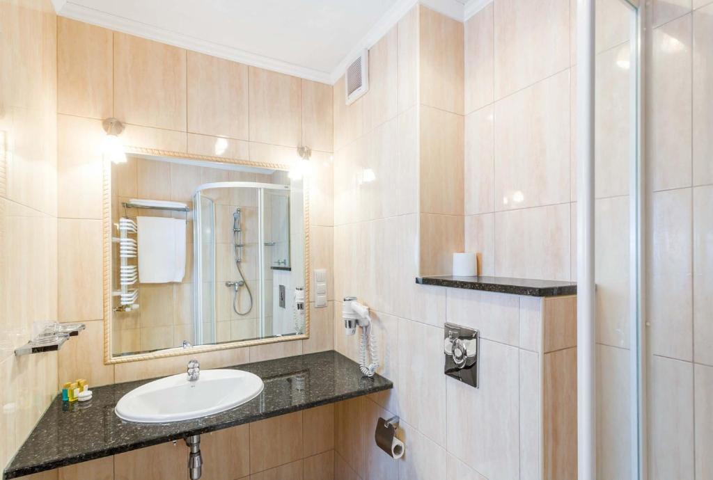 Hotel Duo Spa Janów Lubelski Habitación foto